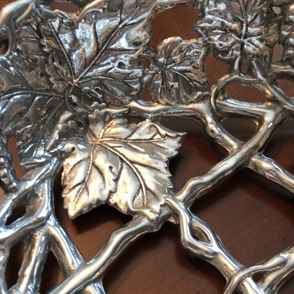 Arthur Court 1999 footed casserole dish holder - Picture 4 of 10